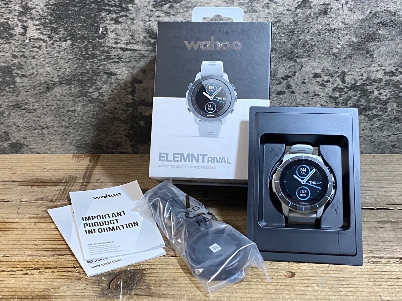KE707 ワフー wahoo エレメント ELEMNT RIVAL WF140WT スマートウォッチ ホワイト