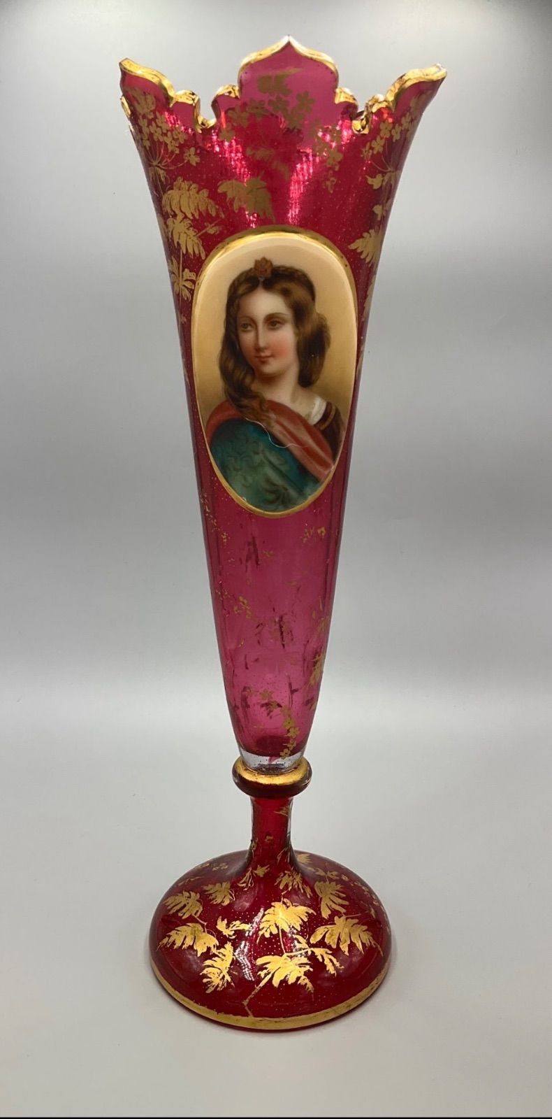 Antique Late 19thC Bohemian Gold Ruby Glass Portrait Trumpet Vase 19世紀後半アンティーク ボヘミア金赤ガラス 肖像画 トランペット花瓶