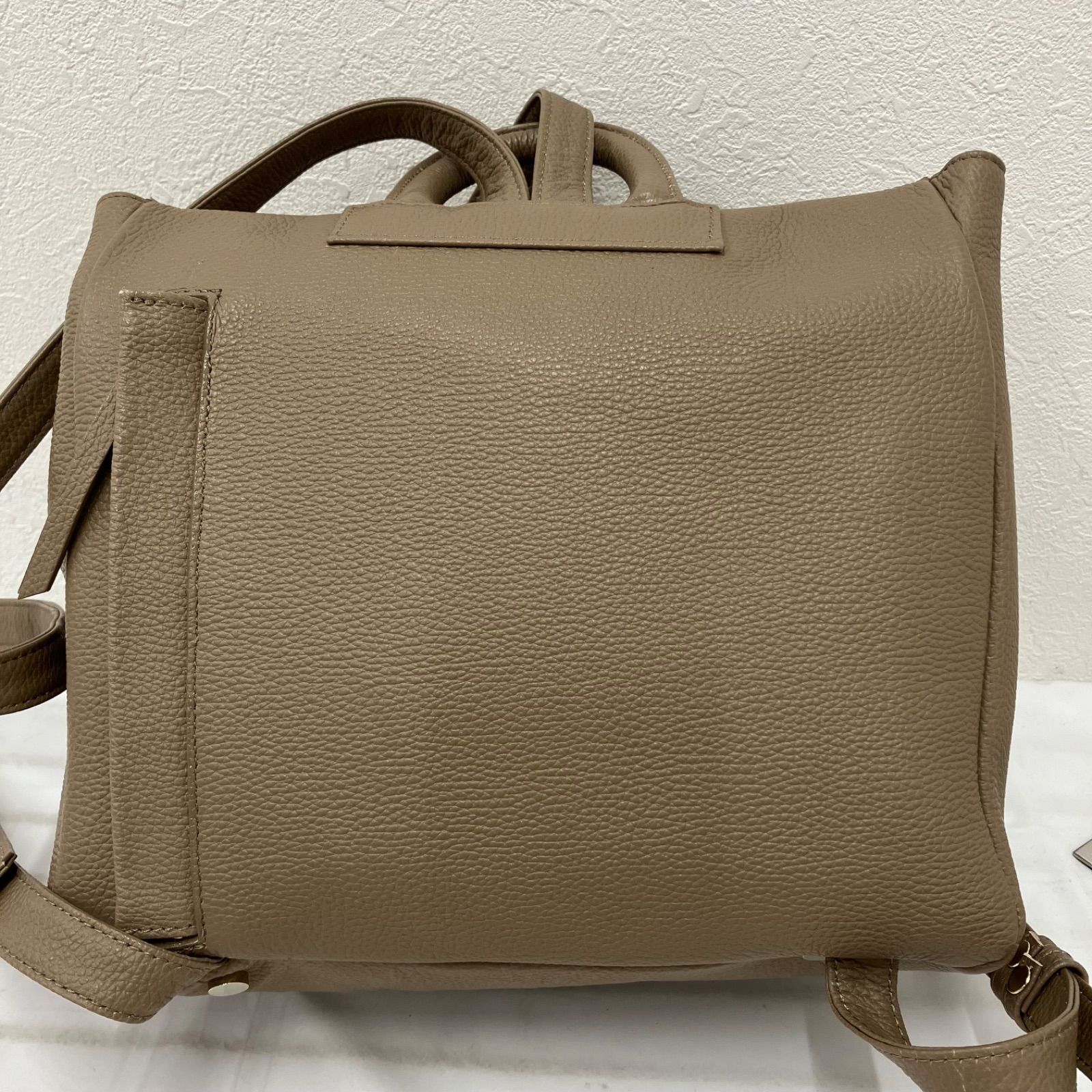 Y4404 美品 tamami watanabe タマミワタナベ リュックサック リュック 