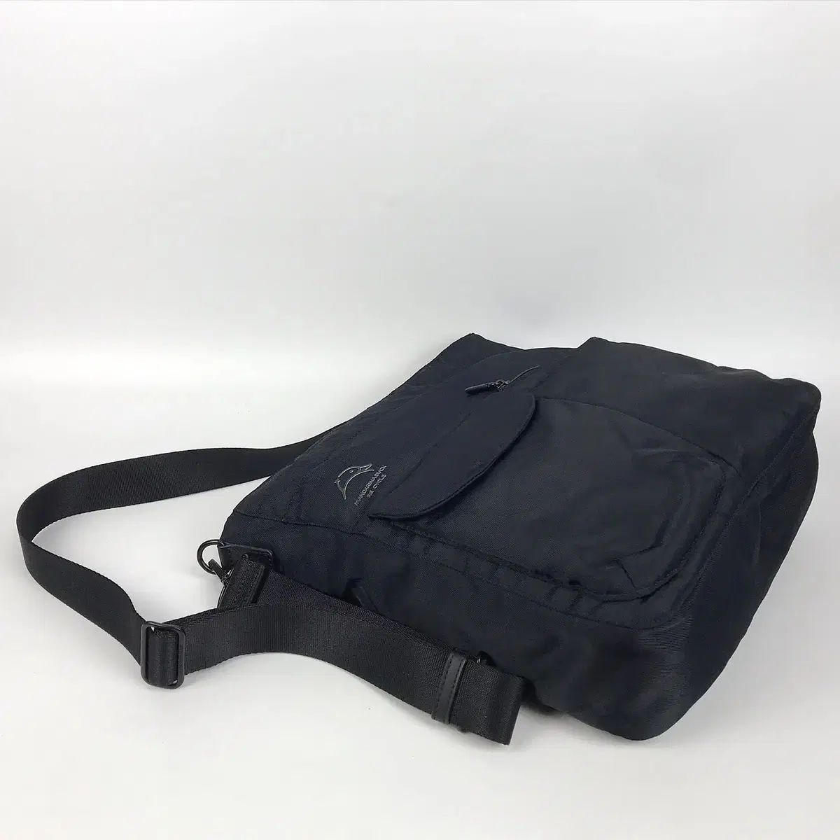 マンダリナダック Mandarina Duck クロスバック バッグ マンダリナダック Mandarina Duck クロスバック バッグ