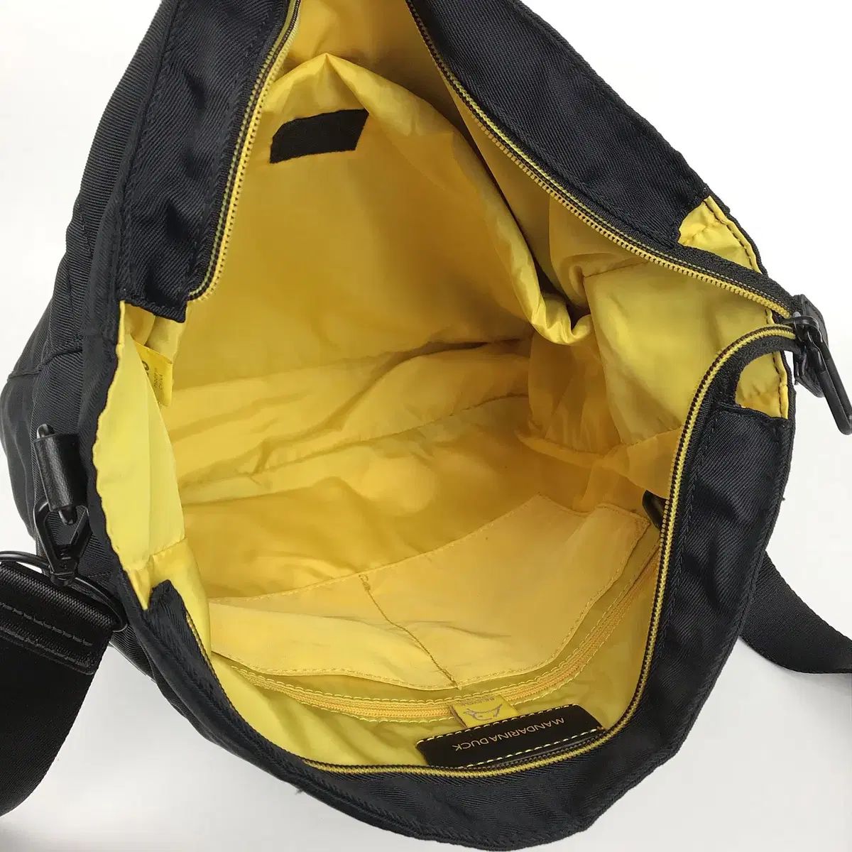 マンダリナダック Mandarina Duck クロスバック バッグ マンダリナダック Mandarina Duck クロスバック バッグ