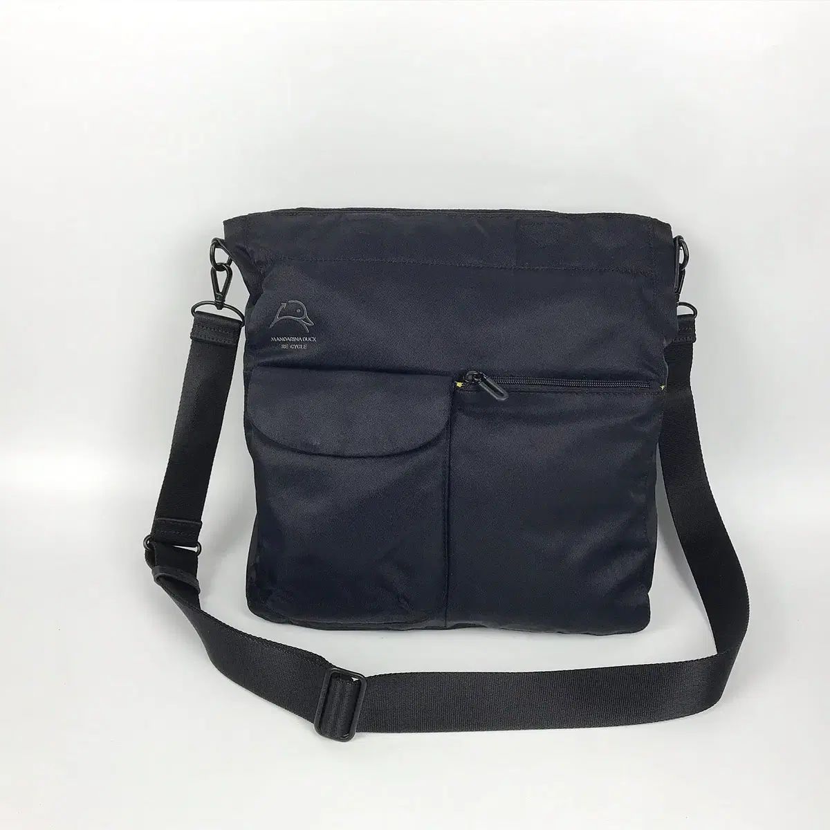 マンダリナダック Mandarina Duck クロスバック バッグ マンダリナダック Mandarina Duck クロスバック バッグ