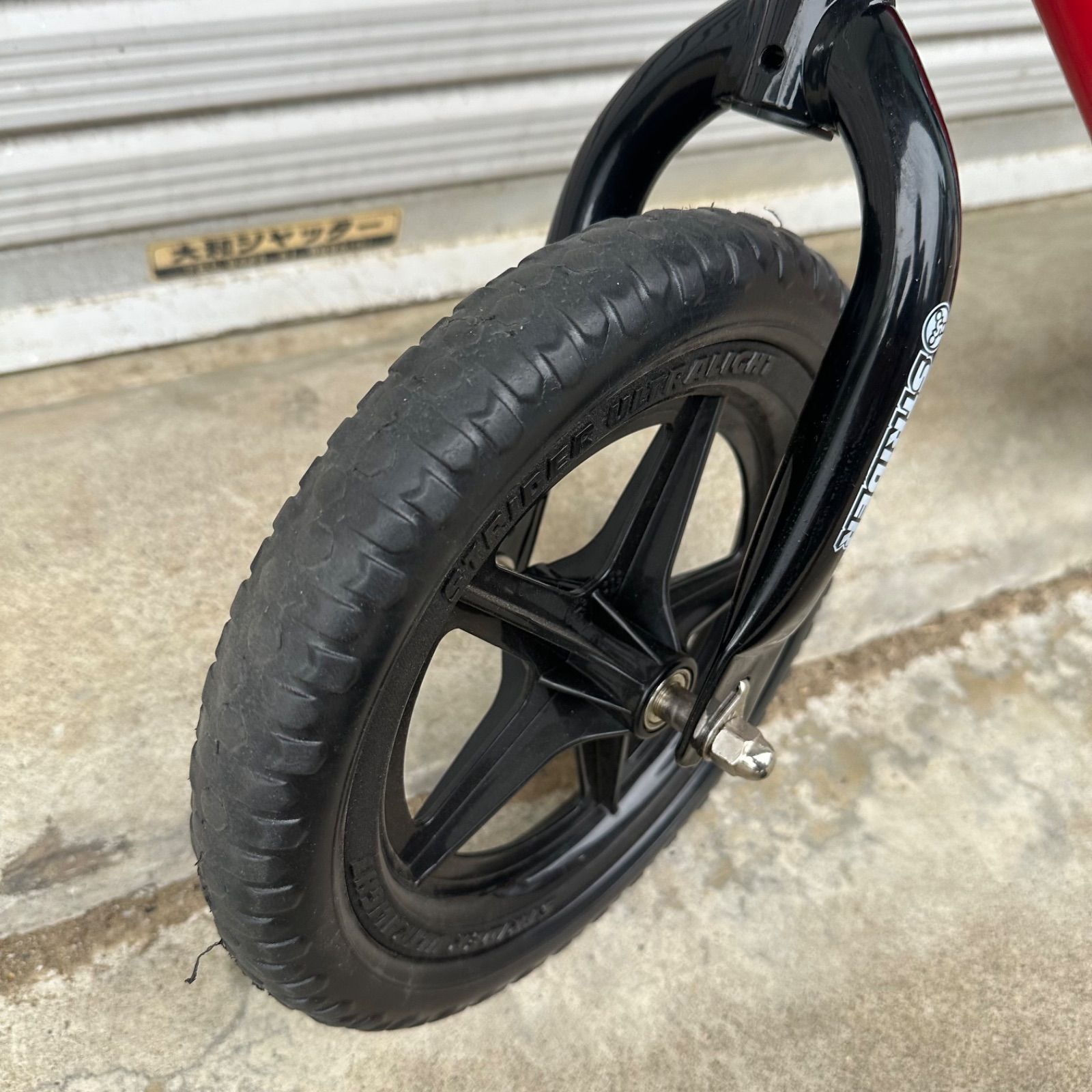 STRIDER ストライダー スポーツモデル レッド 12インチ 日本正規品