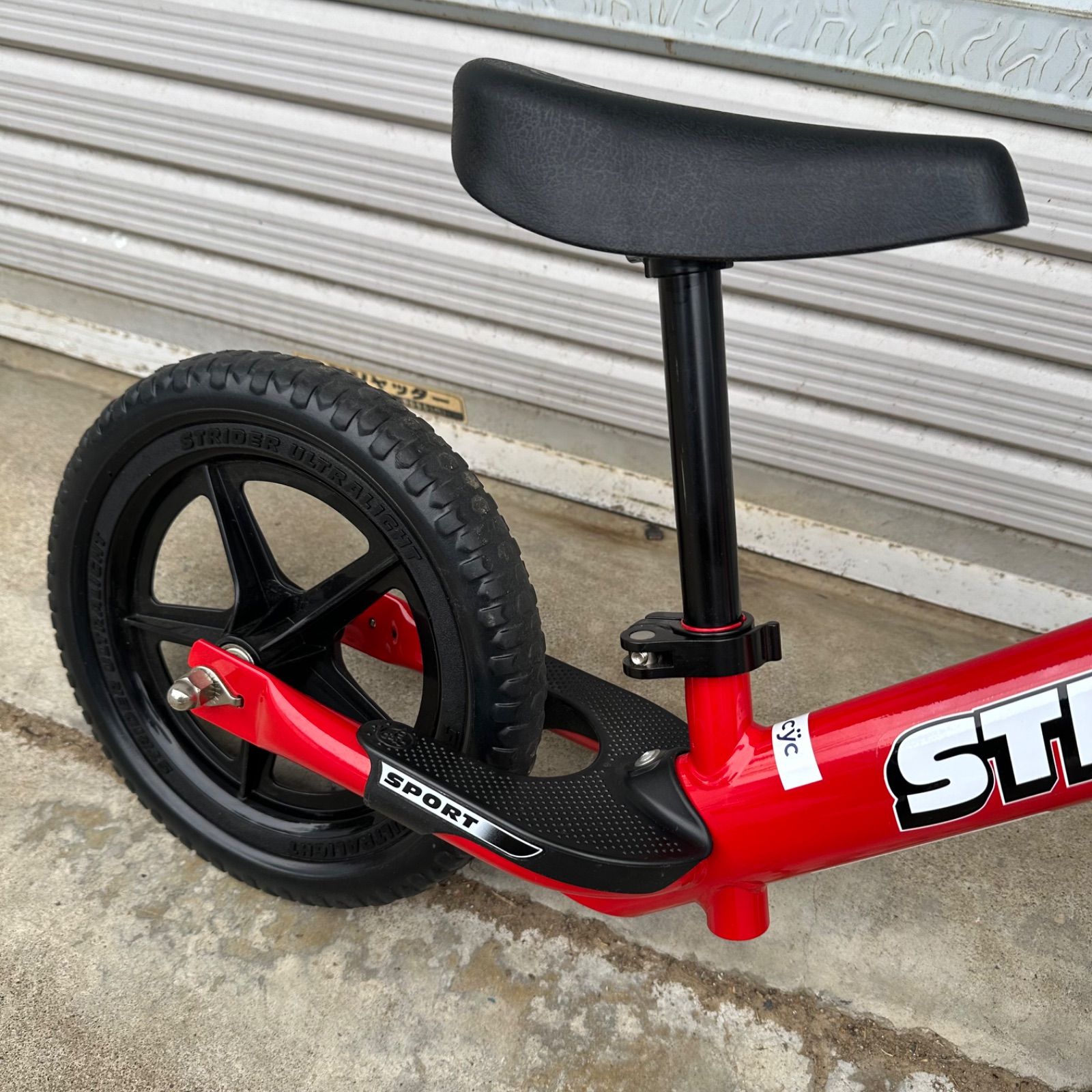 STRIDER ストライダー スポーツモデル レッド 12インチ 日本正規品