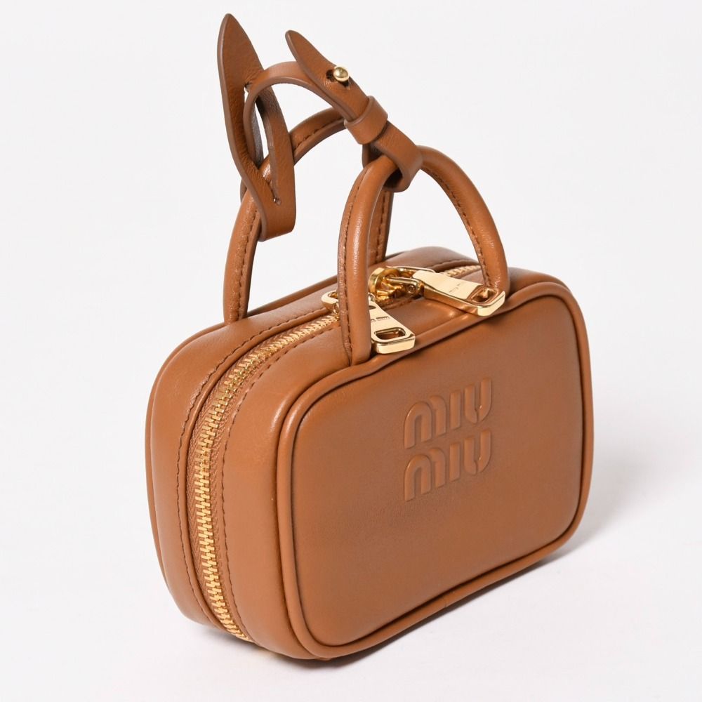 美品✨　miu miu ハンドバッグ　レザー　ミニ　ポーチ　ゴールド金具 極美品 Miu Miu ミュウミュウ ボーレザーマイクロバッグ ブラウン