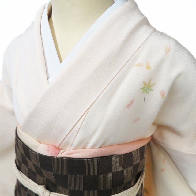 付下げ 付け下げ 訪問着 着物 中古 正絹 袷 作家物 落款 刺繍 花の図 