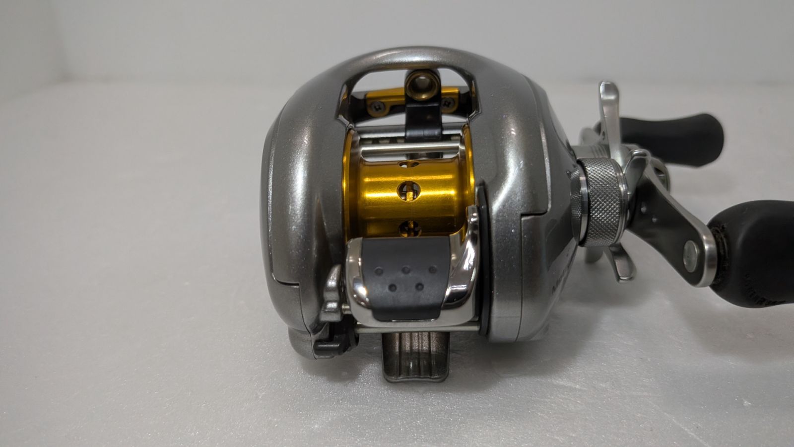 中古品•美品】シマノ 07 メタニウムMg右ハンドル - メルカリ