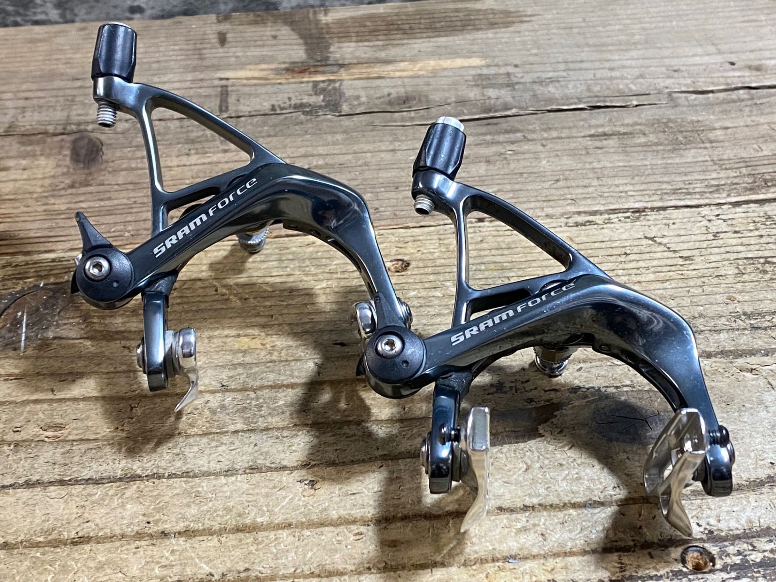 SRAM Force リムブレーキキャリパー　前後セット JU286 スラム SRAM フォース FORCE キャリパーブレーキ 前後セット
