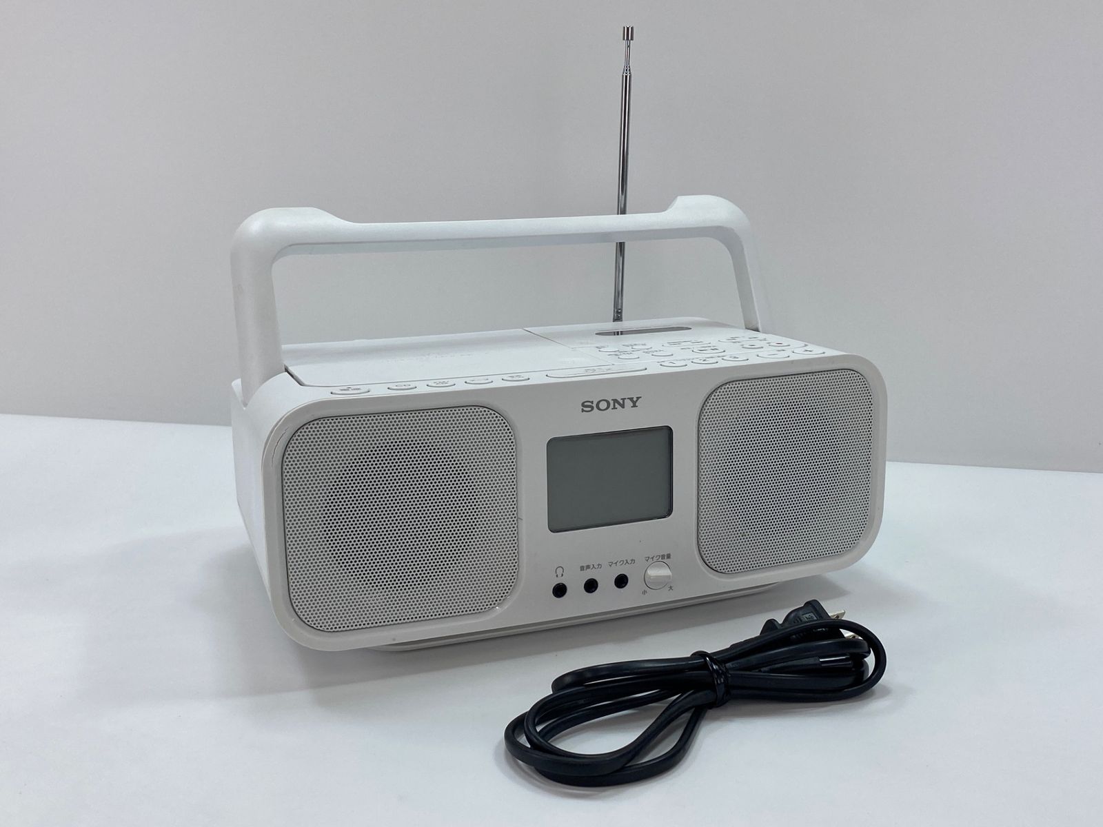 ソニー CDラジオカセットレコーダー CFD-S401 : FM/AM/ワイドFM対応 大型液晶/カラオケ機能搭載 電池駆動可能 ホワイト