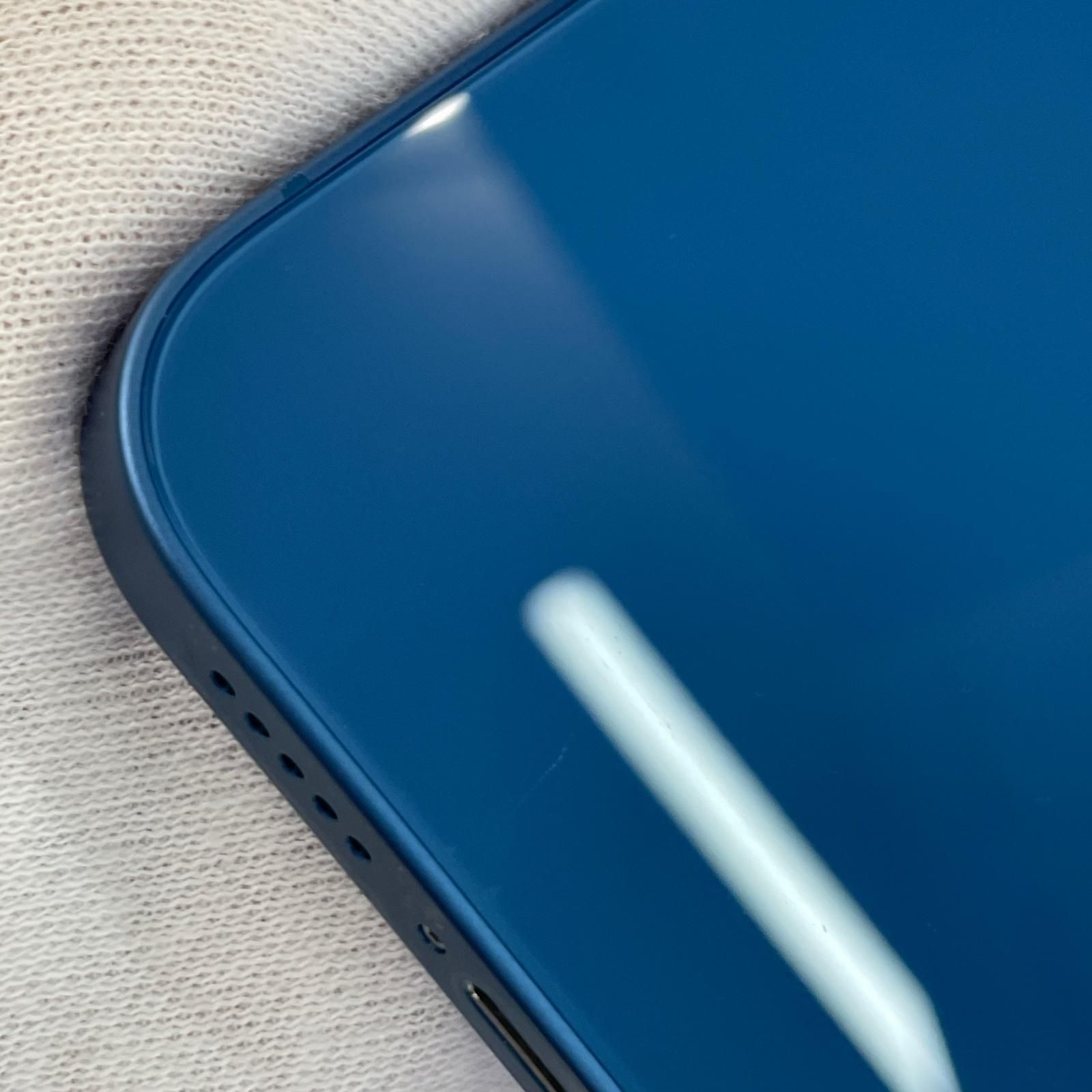 docomo iPhone 13 128GB ブルー - メルカリ