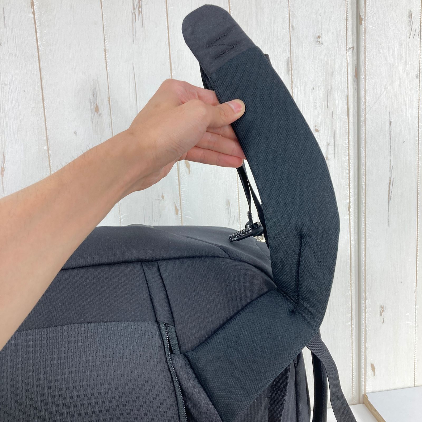 📦️OneSize ブラック系 Osprey ( オスプレー ) P65 ポーター ナイロン