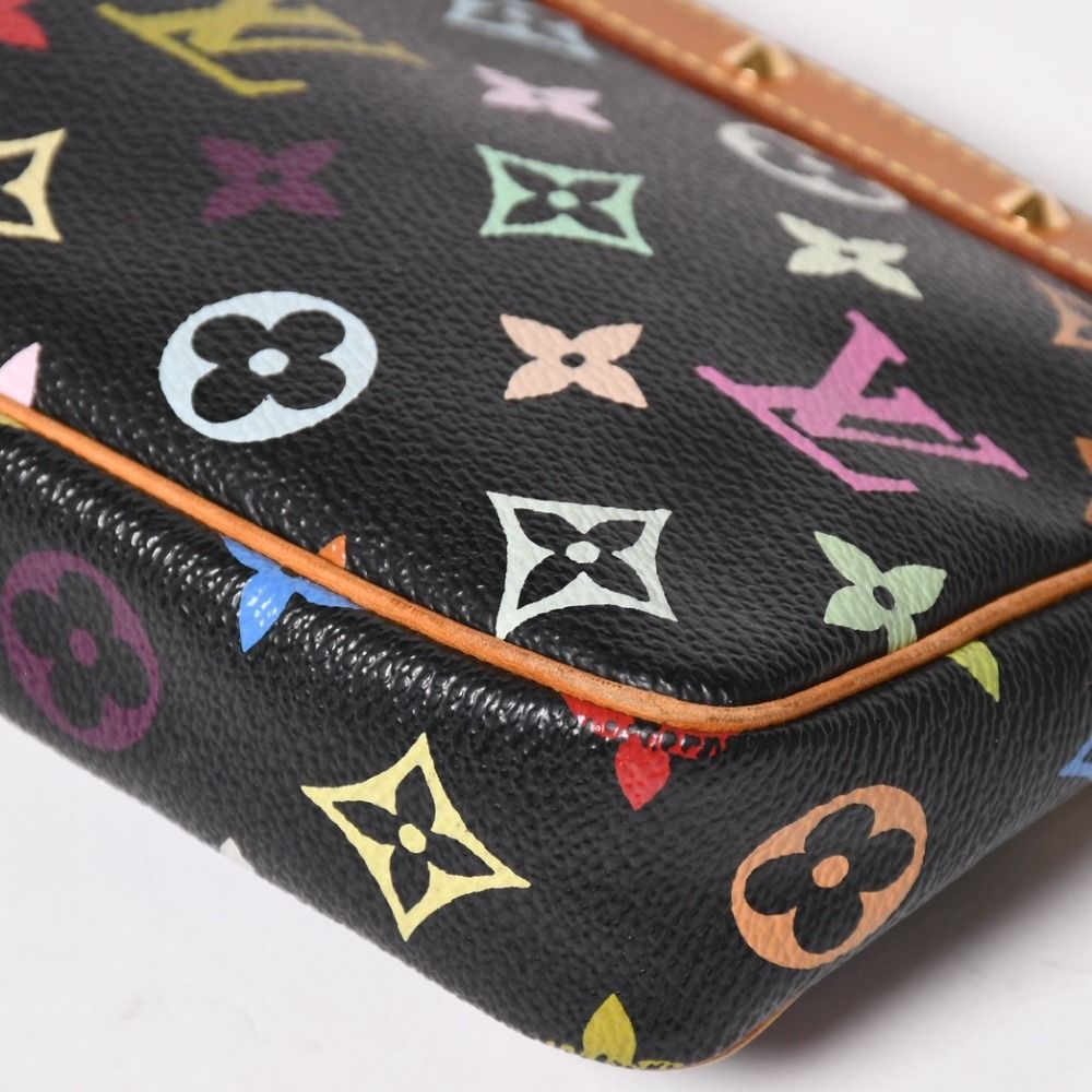 LOUIS VUITTON ルイヴィトン ポシェットアクセソワール アクセサリー