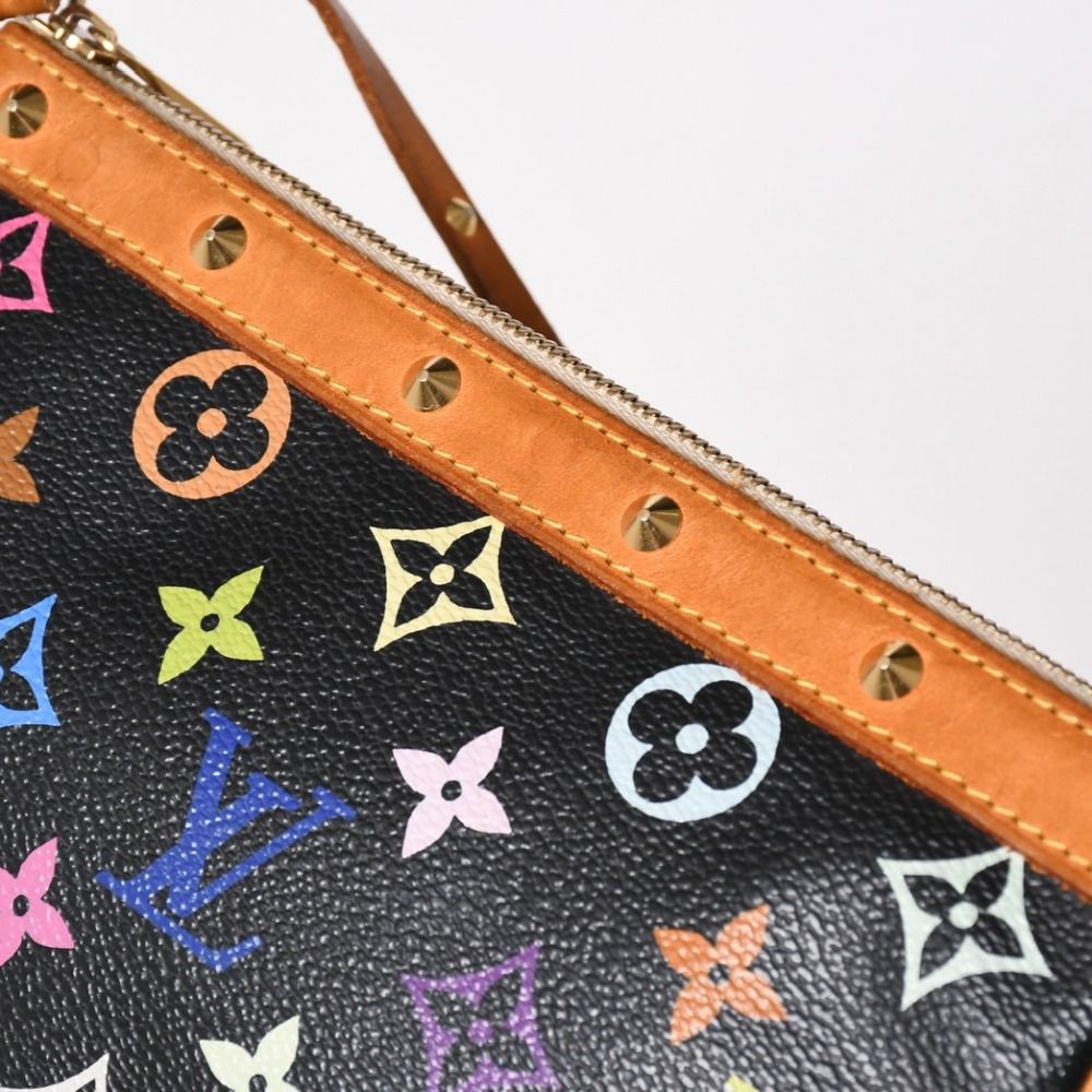 LOUIS VUITTON ルイヴィトン ポシェットアクセソワール アクセサリー