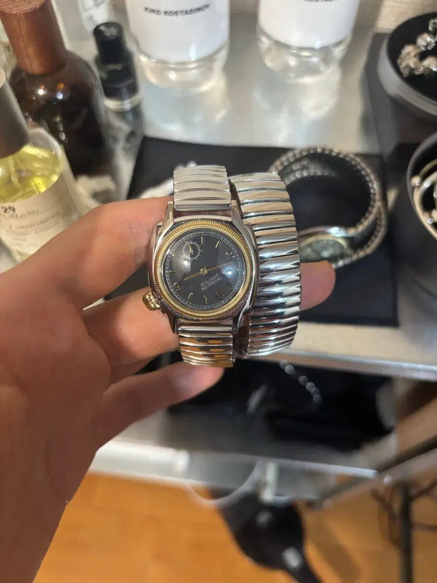 バグウォッチ 32mm