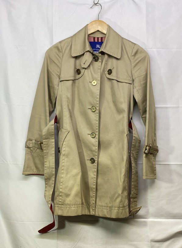 [新品同様]バーバリーブルーレーベル　スプリングコート　金ボタン　Aライン BURBERRY BLUE LABEL バーバリーブルーレーベル 金ボタン トレンチ