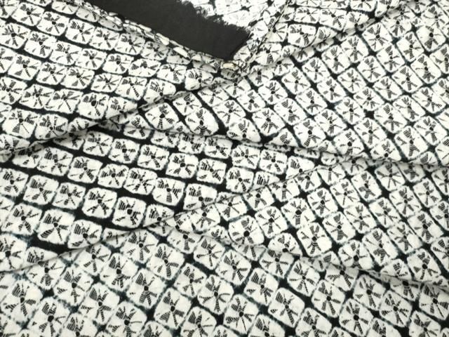 平和屋着物＊夏物　有松鳴海絞り　浴衣　反物　着尺　蜘蛛絞り　白×黒　綿　逸品　未使用　DABD8789zzz