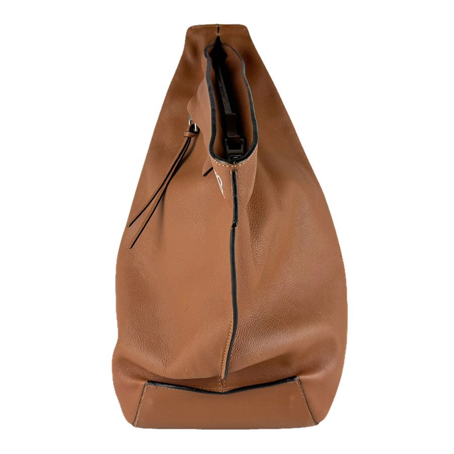 ロエベ LOEWE ボディバッグ アントン スリング - メルカリ