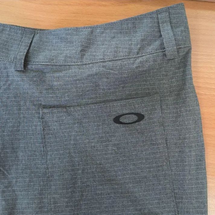 高機能】オークリー OAKLEY ストレッチ ゴルフパンツ メンズ 【サイズ