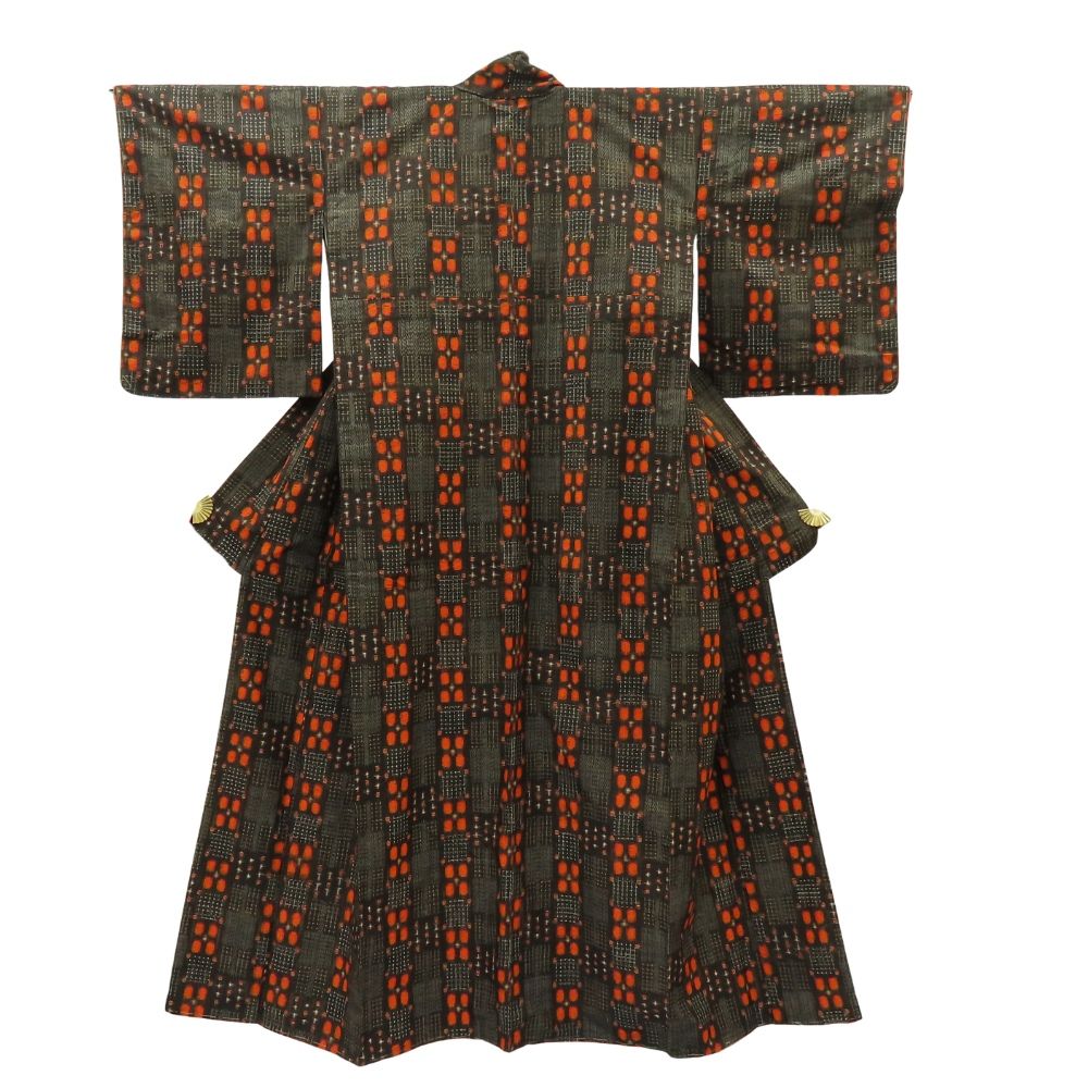中古】 紬 正絹 着丈約162.5cm 裄丈約65.5cm こげ茶 オレンジ しつけ糸