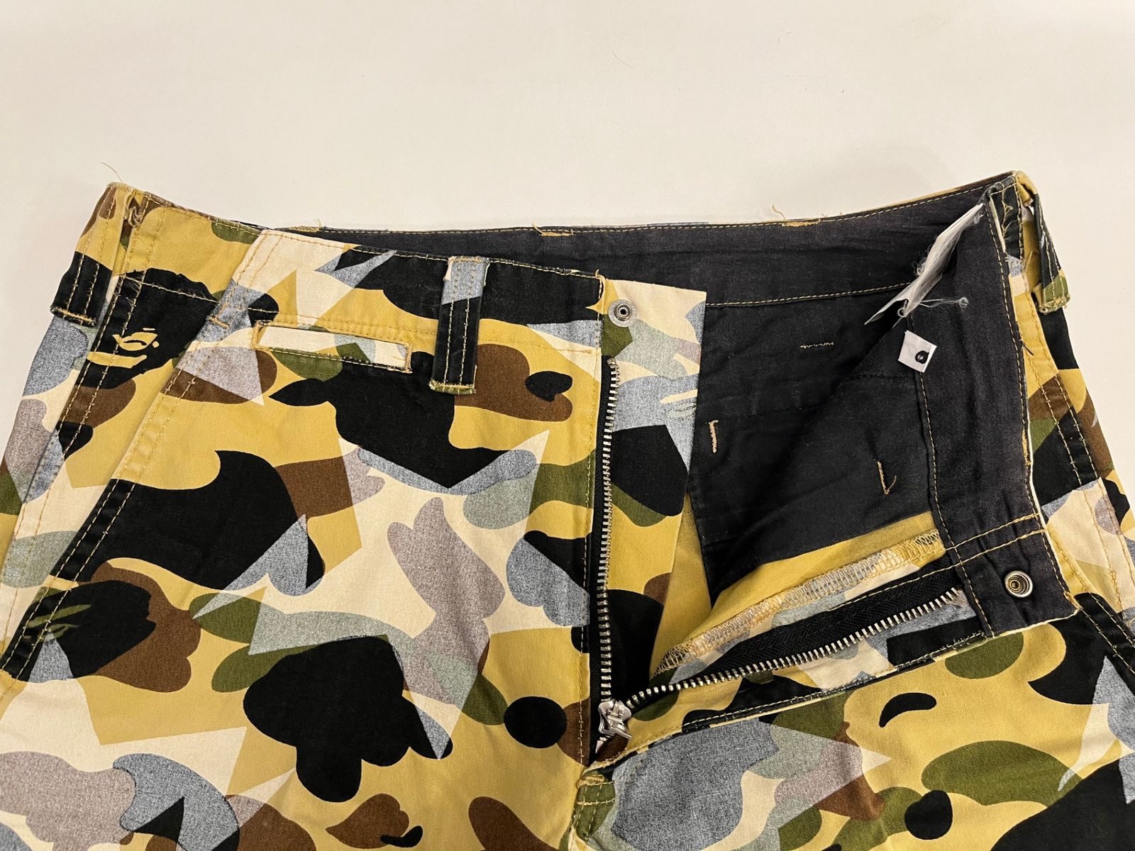 1st camo イエローハーフパンツ ア ベイシング エイプ A BATHING APE BAPESTA 1st camo yellow
