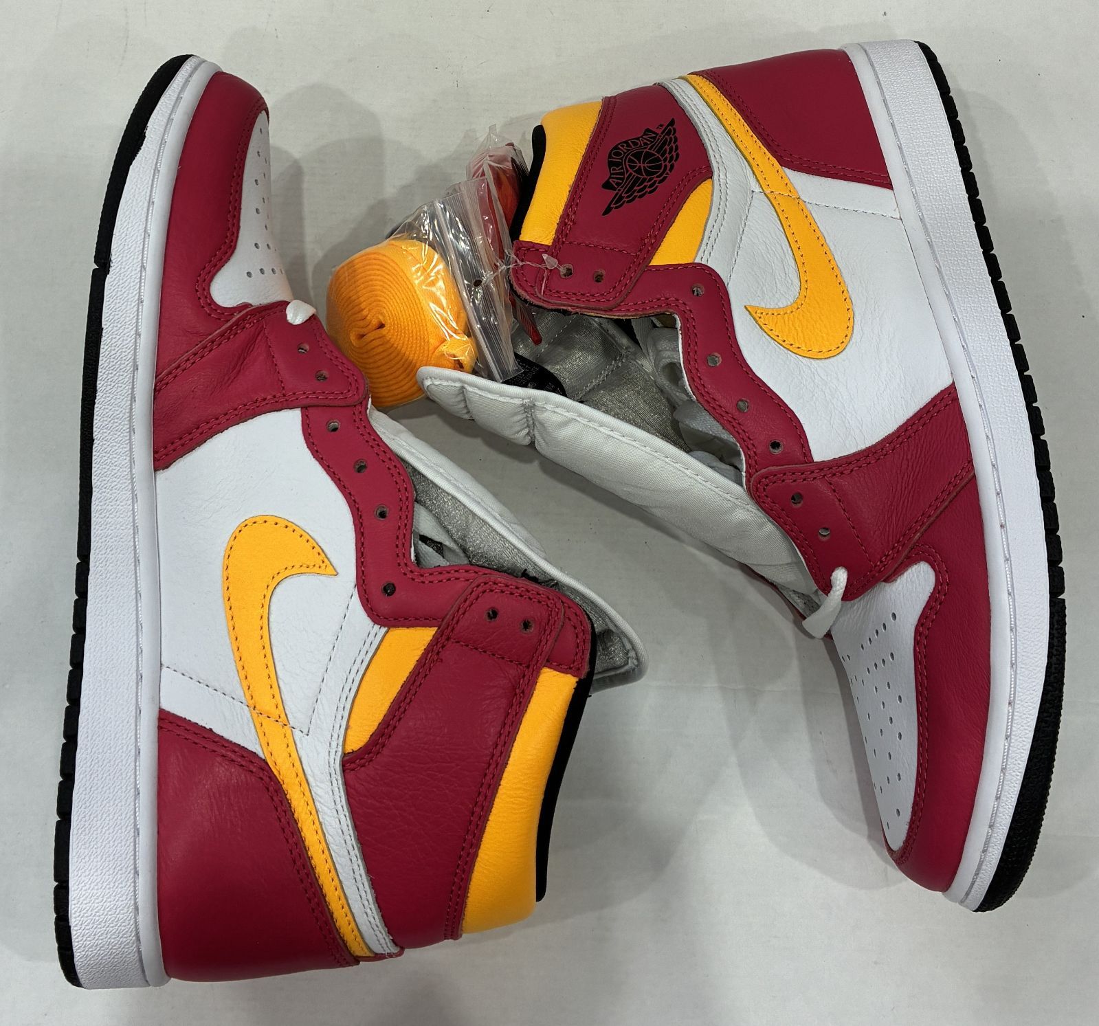 美中古 Nike Air Jordan 1 High OG Light Fusion Red 28.5㎝ ナイキ 