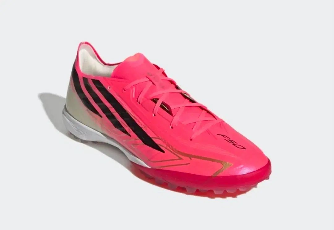 新品 アディダス F50 プロ TF Road to gloryパック