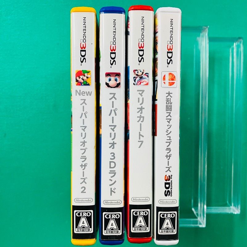 ニンテンドー 3DS ホワイト ソフトセット(大乱闘、マリオカートなど) 4点セット】3DS New スーパーマリオブラザーズ 2 スーパーマリオ 3D