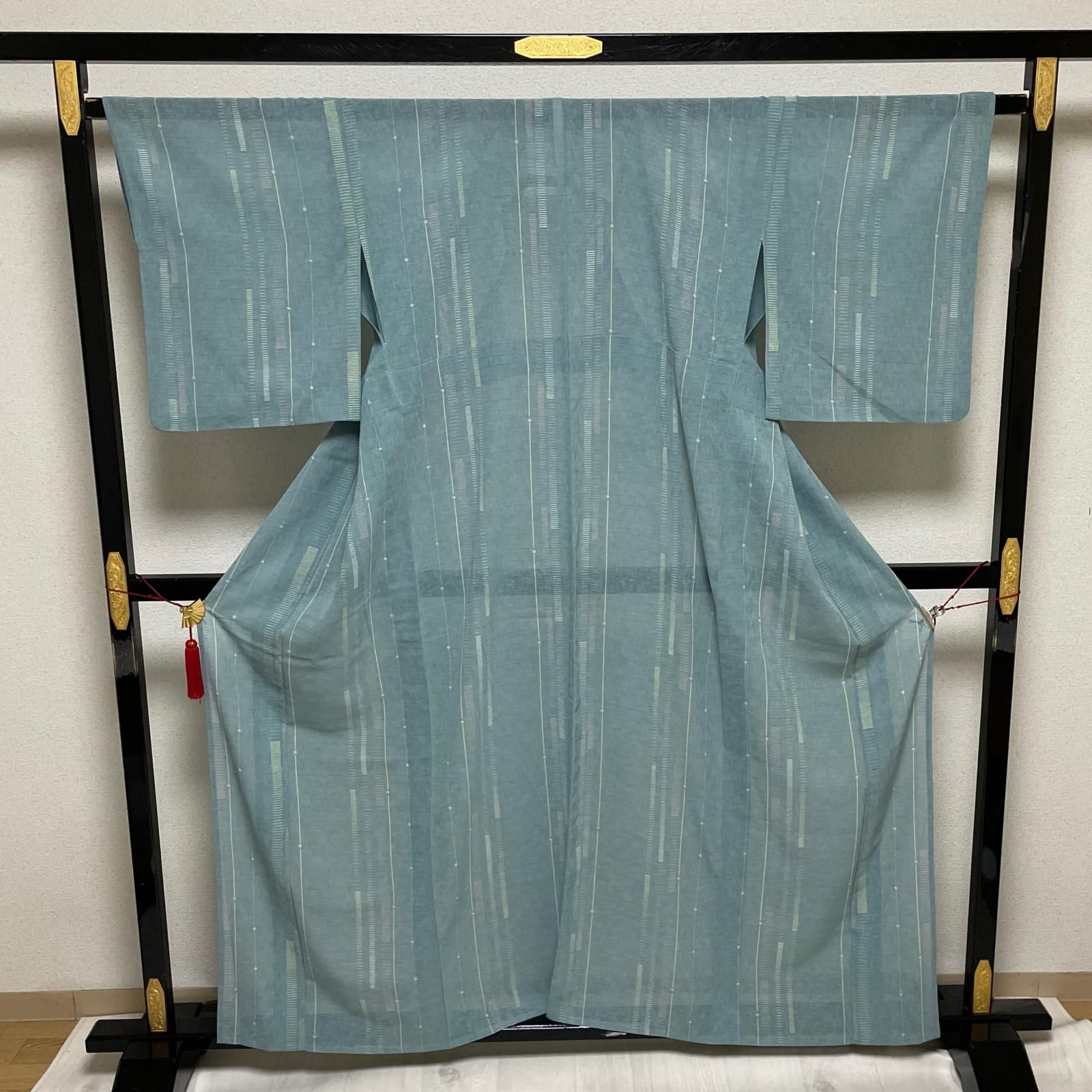 夏着物 紗紬 裄66 縞の可愛い染め 着物 正絹 X-3194 - メルカリ