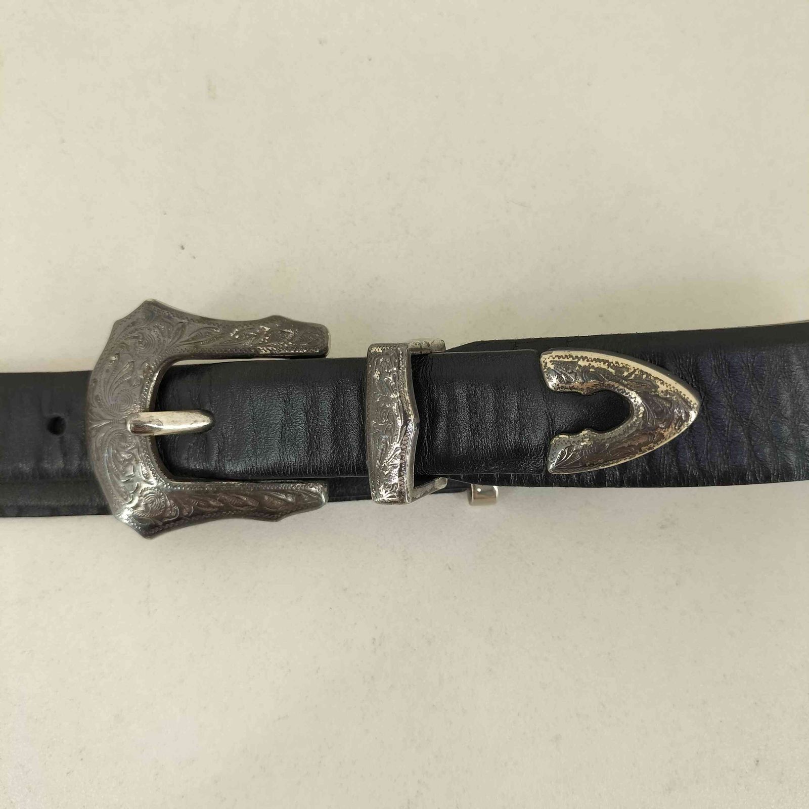 トーガプルラ TOGA PULLA ダブルバックルレザーベルト レディース 表記 