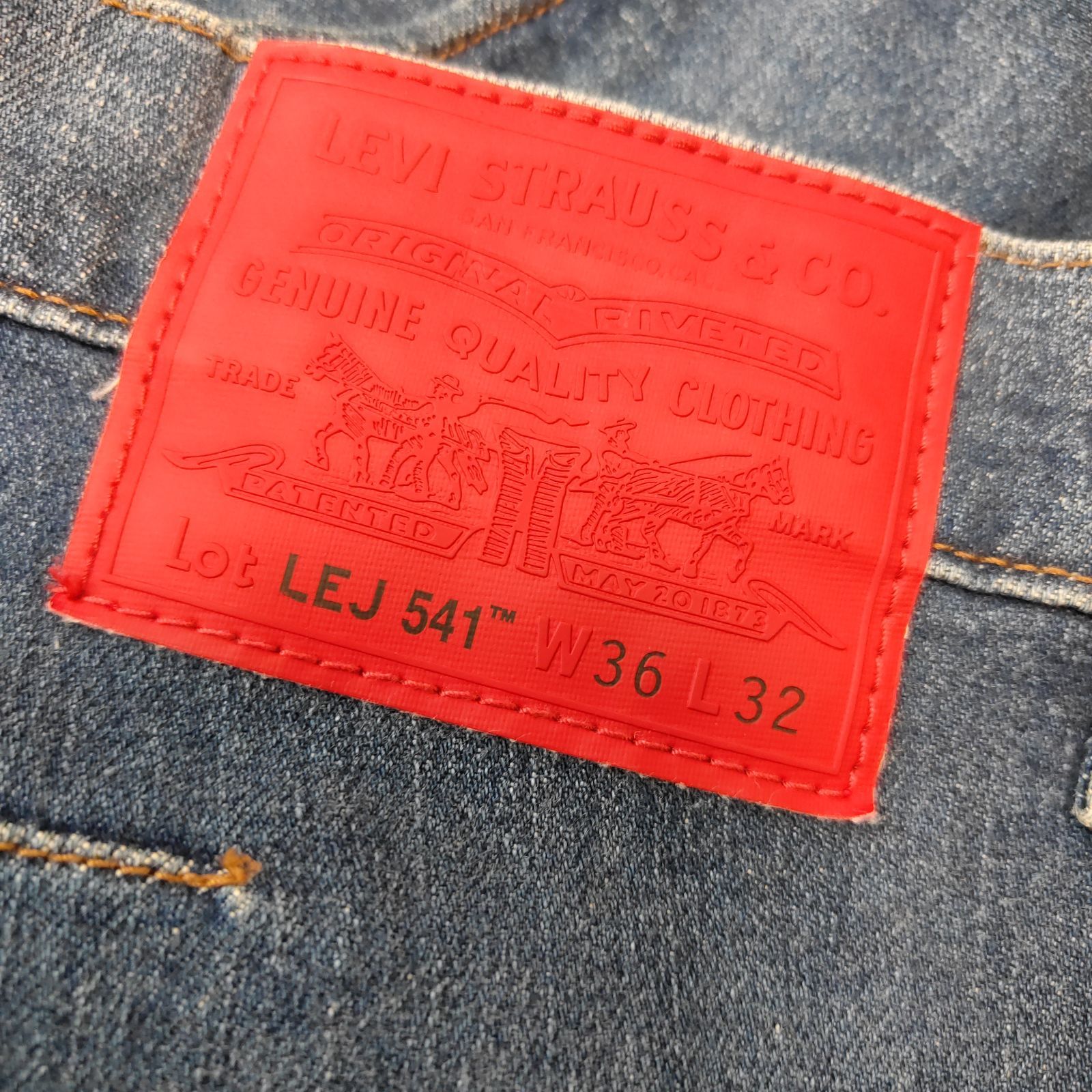 美品✨リーバイス LEJ541 立体裁断 プレミアム W32 デニム メンズ 