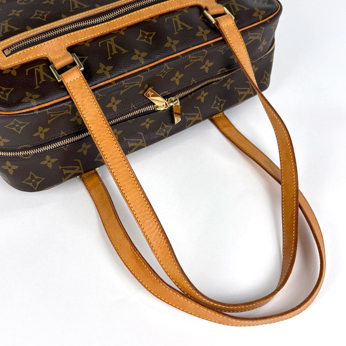 ルイ・ヴィトン Louis Vuitton シテGM ショルダーバッグ モノグラム