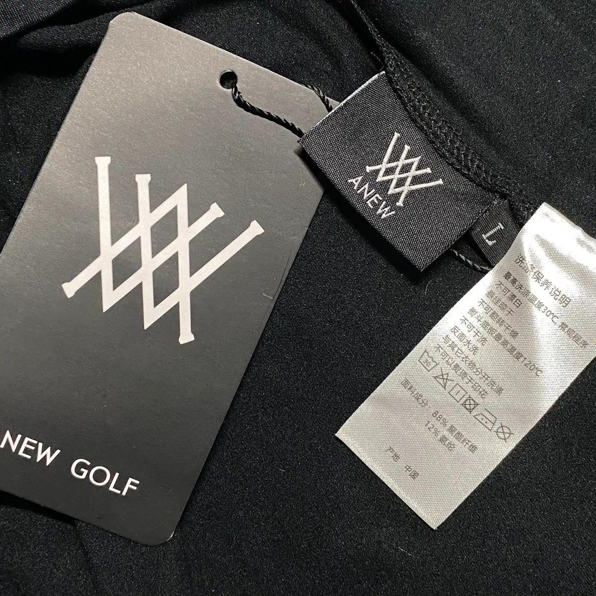 251 新品 AMEW GOLF ゴルフ ハイネック Tシャツ (L) 251 新品 AMEW GOLF ゴルフ ハイネック Tシャツ (L)