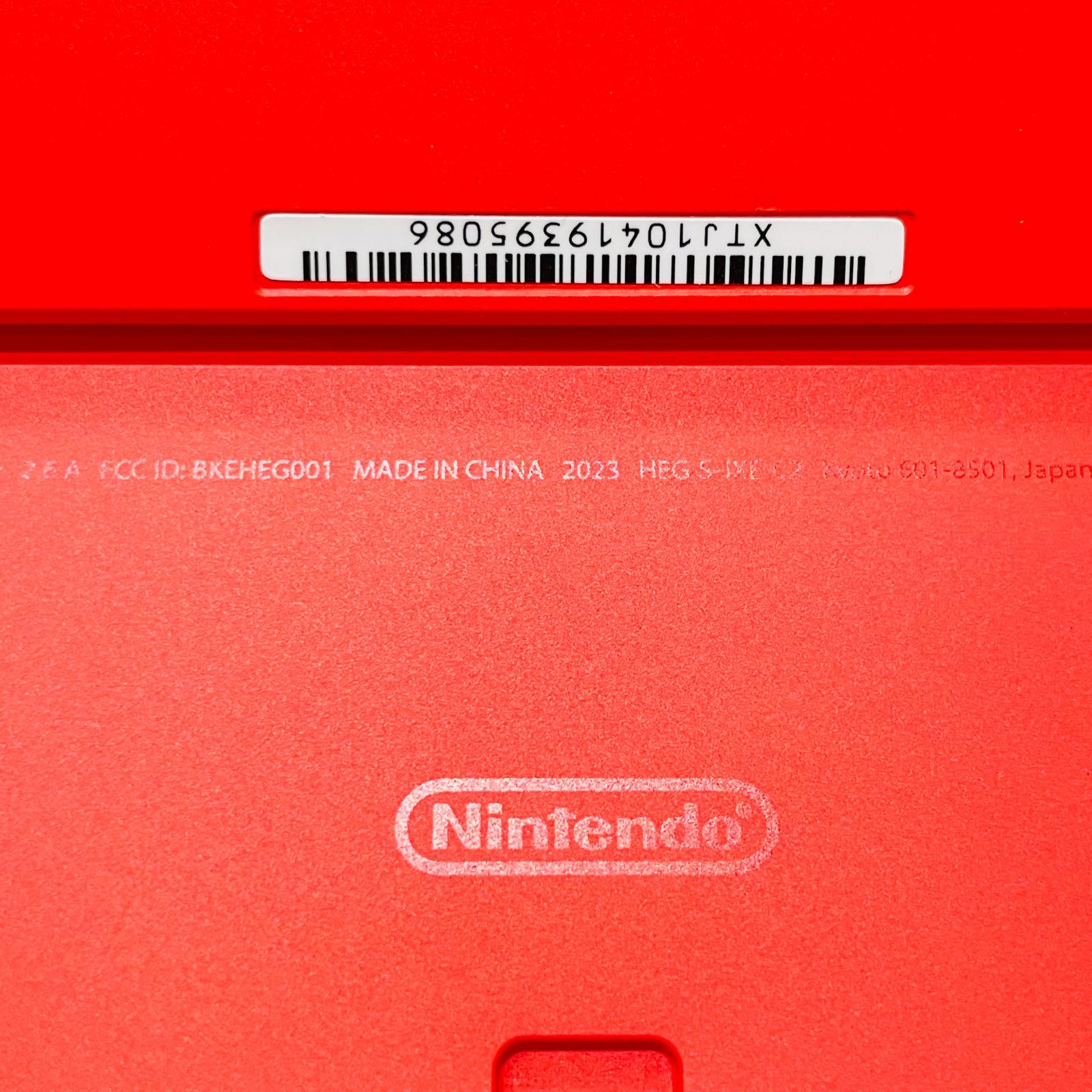 美品 2023年製 任天堂 スイッチ 有機ELモデル マリオレッド 動作確認