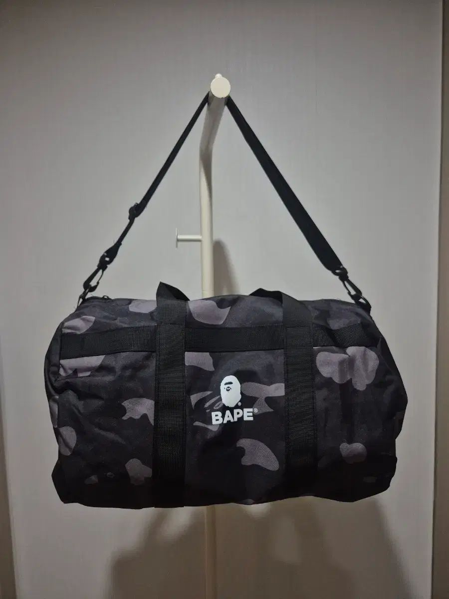 A BATHING APE アベイシングエイプ 雑誌付録 ダッフルバッグ - メルカリ