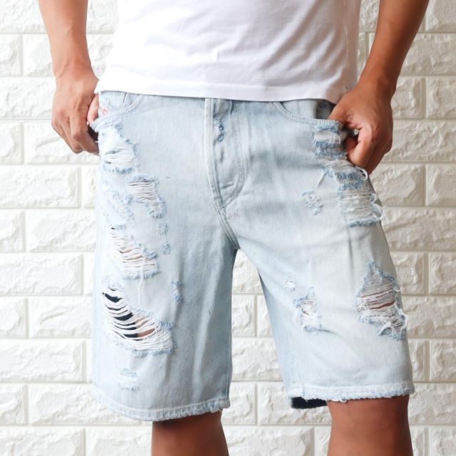 【並行輸入品】ディーゼル ショートデニム メンズ DIESEL ディーゼル ショートパンツ アイスブルー ジーンズ 短パン ブランド A06430R689U