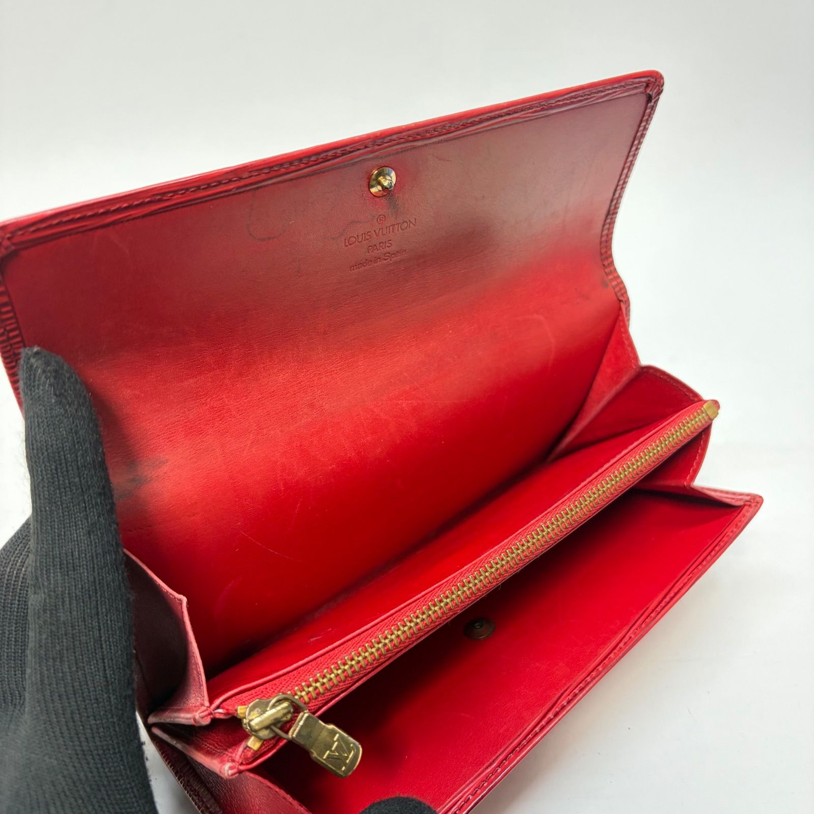 4534 LOUIS VUITTON ルイヴィトン 長財布 ポルトフォイユ サラ レッド