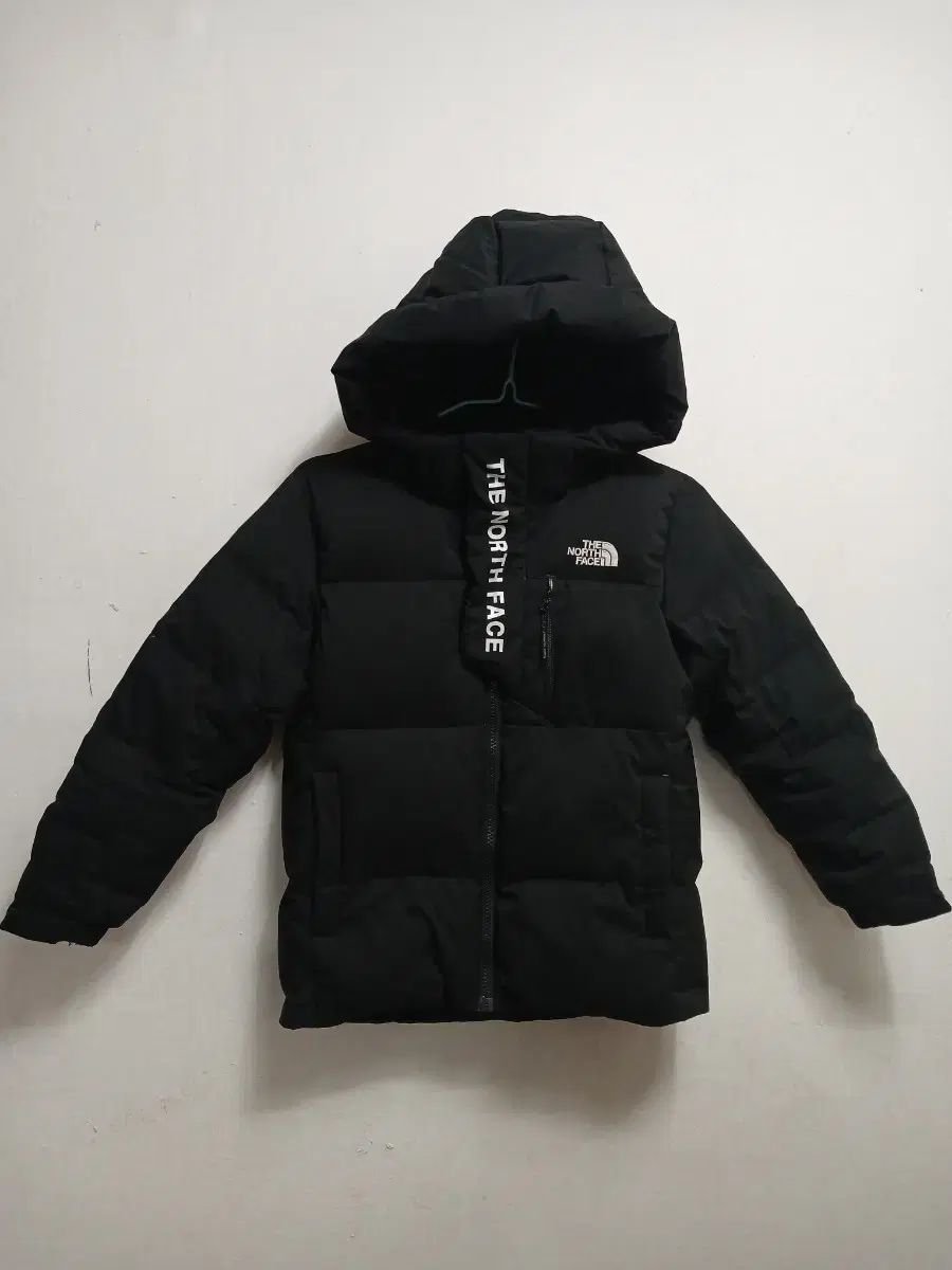 (人気)THE NORTH FACE ザノースフェイス キッズ 子供 ダウン アウター グースダウン アウター サイズ 130