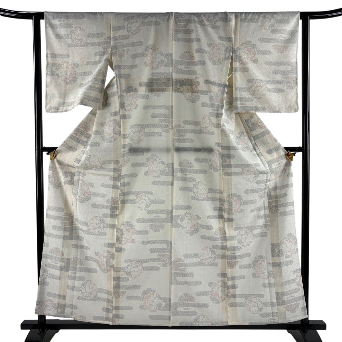 紬 身丈158cm 裄丈63cm S 単衣 椿 ヱ霞 ベージュ 正絹 名品 【中古】 15,696円