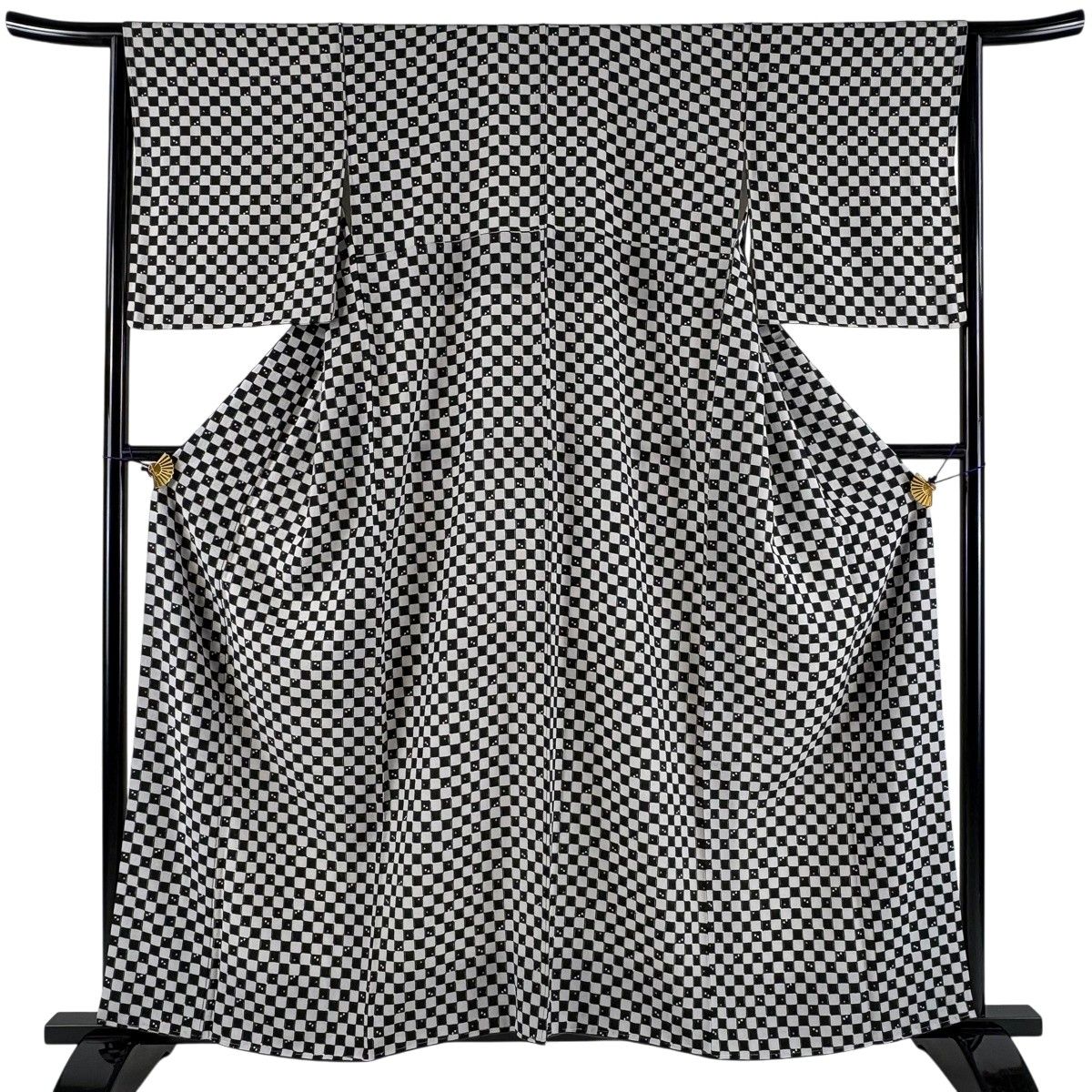 【美品】 小紋 身丈159cm 裄丈64cm M 袷 市松 幾何学 金彩 灰色 正絹 秀品 【中古】