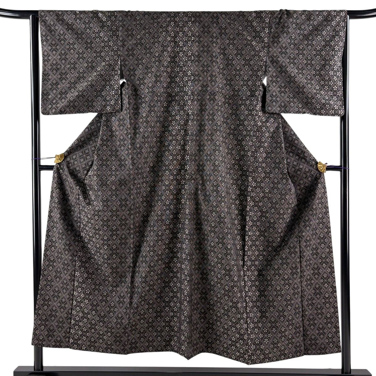 美品 紬 身丈164cm 裄丈67.5cm L 袷 花 焦茶色 正絹 秀