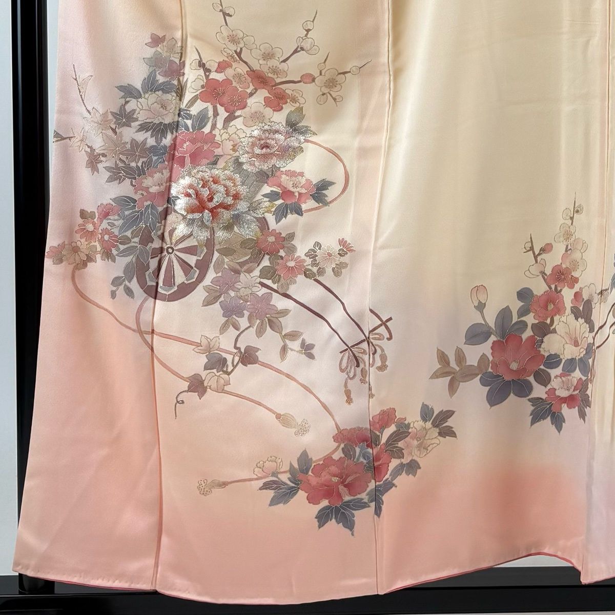 訪問着 身丈157cm 裄丈63cm S 袷 花車 牡丹 金銀彩 サーモンピンク 