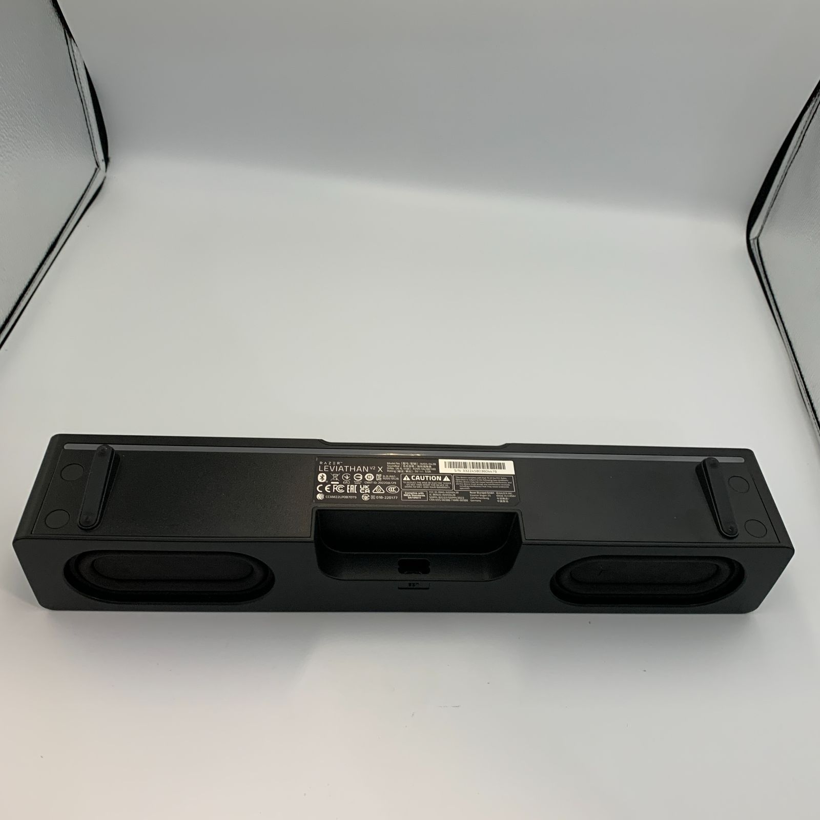 Razer レイザー Leviathan V2 X ゲーミングサウンドバー RZ05-0428