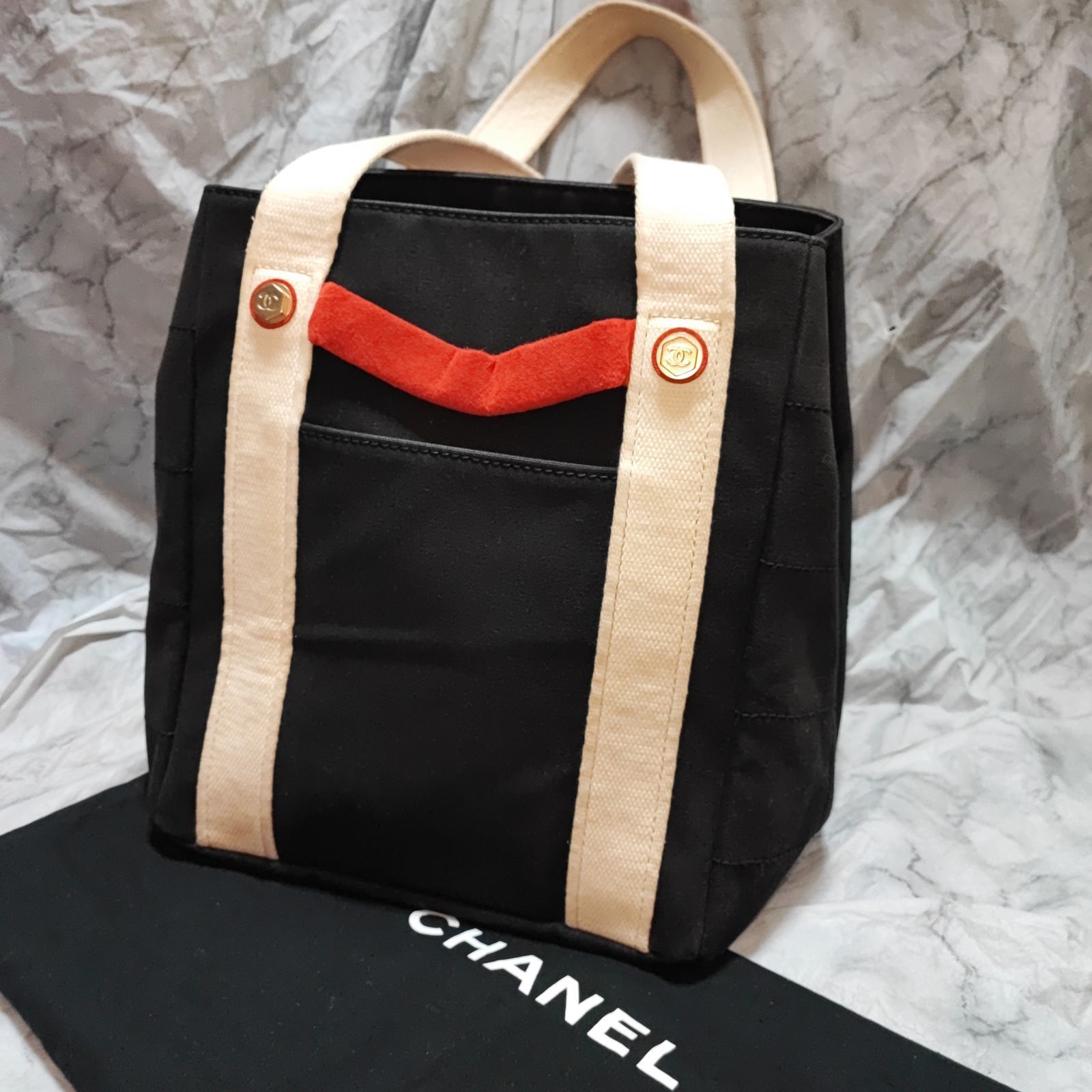 CHANEL シャネル チョコバー ワイルドステッチ キャンバス トートバッグ 希少】CHANEL シャネル チョコバー キャンバス トートバッグ - メルカリ