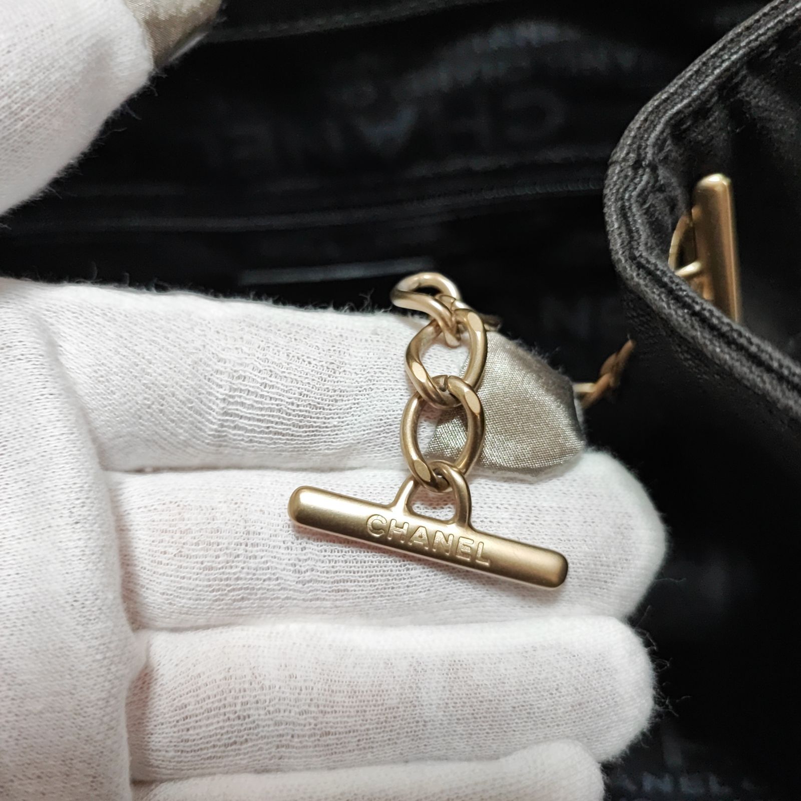 希少】CHANEL シャネル チョコバー キャンバス トートバッグ - メルカリ