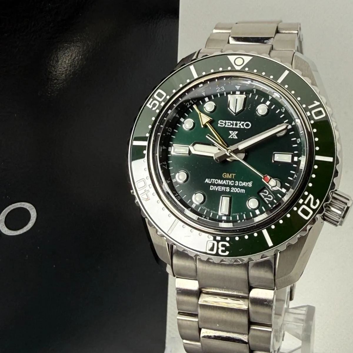 SEIKO プロスペックス SBEJ009 6R54-00D0 GMT グリーンダイヤル 自動巻
