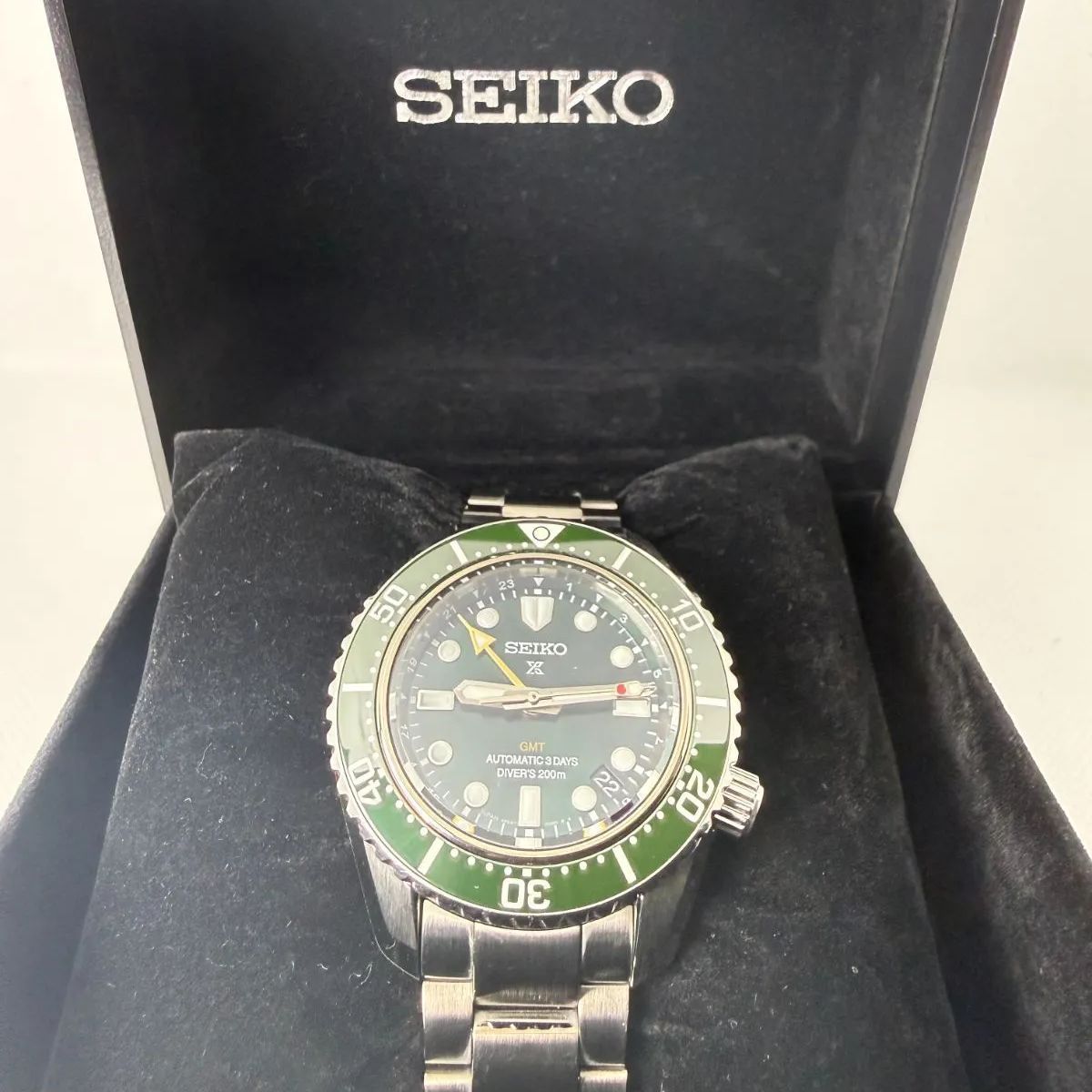 SEIKO プロスペックス SBEJ009 6R54-00D0 GMT グリーンダイヤル 自動巻