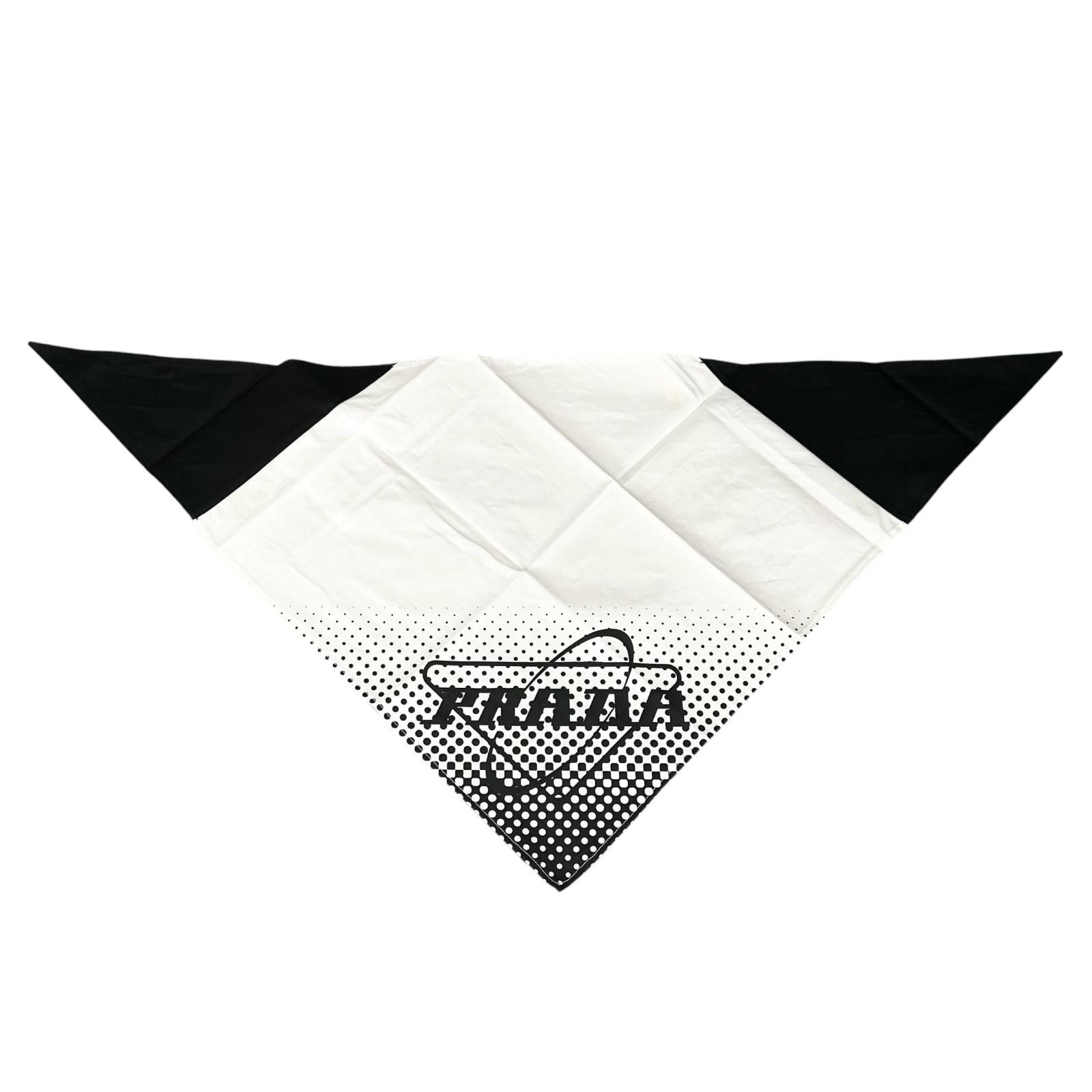新着】PRADA 三角 コットン ブラック、ホワイト スカーフ - メルカリ