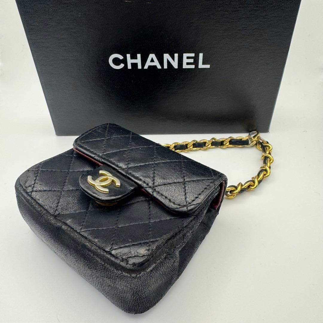 CHANEL シャネル ミニミニマトラッセ ラムスキン ココマーク ポーチ 黒