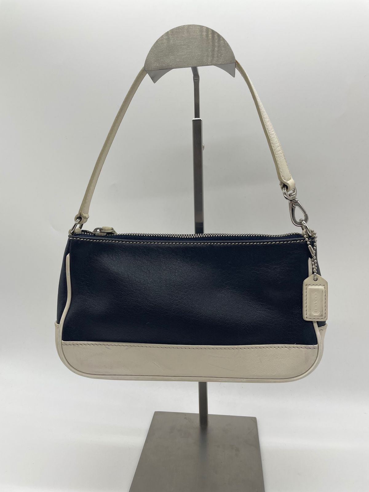 COACH コーチ オールレザー ハンド ポーチ バッグ バイカラー P566