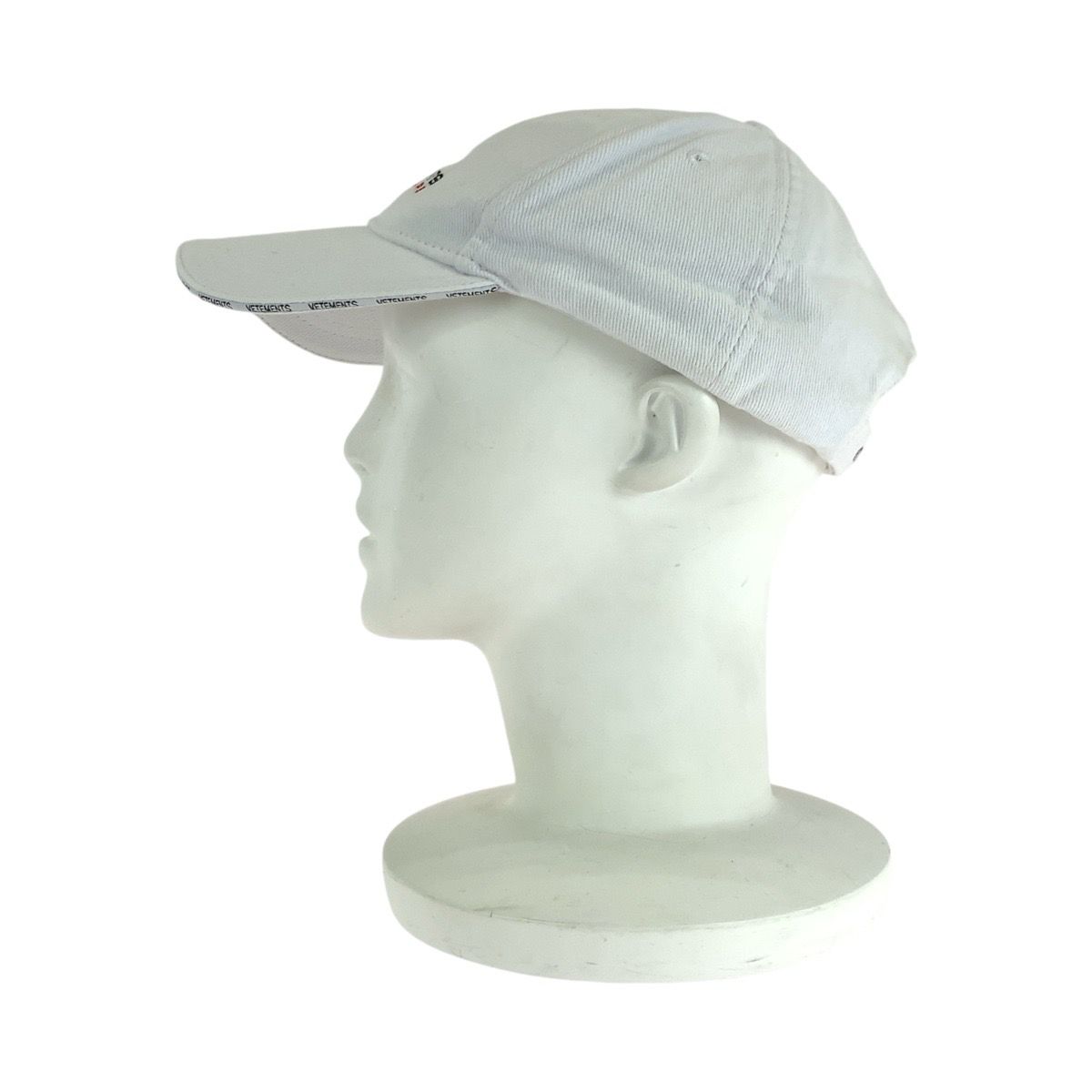 美品 VETEMENTS ヴェトモン フリーサイズ ホワイト コットン キャップ